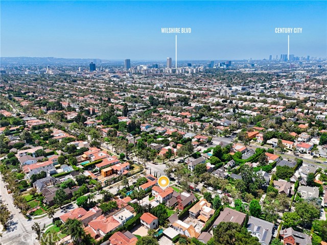 408 North McCadden Place, Los Angeles CA: https://media.crmls.org/medias/eb1d4e2f-fb13-4666-9ea3-41b376ed20bd.jpg
