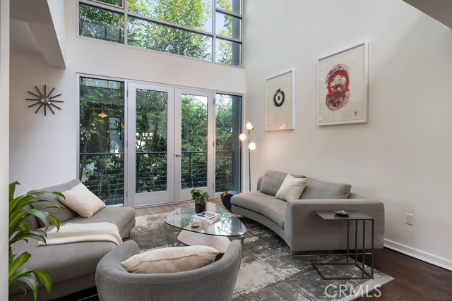 4111 W Sunset Boulevard, Los Angeles CA: https://media.crmls.org/medias/eb1d768a-5136-4057-a502-5c73274ad8ee.jpg