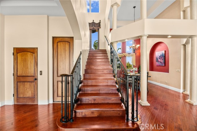 37654 Calle De Lobo, Murrieta CA: https://media.crmls.org/medias/eb1ee1e4-7efc-4b88-b593-f532e149884a.jpg