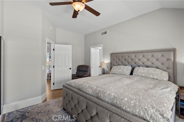 Detail Gallery Image 38 of 75 For 25880 Parma Ct, Valencia,  CA 91355 - 4 Beds | 3 Baths