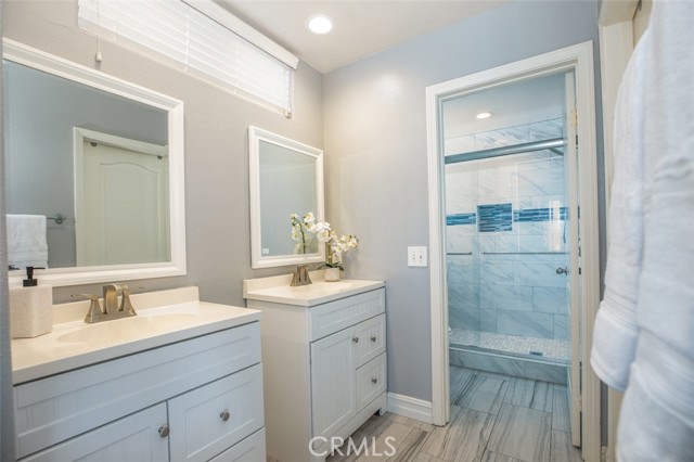 Detail Gallery Image 27 of 34 For 754 Joann St #B,  Costa Mesa,  CA 92627 - 3 Beds | 2 Baths