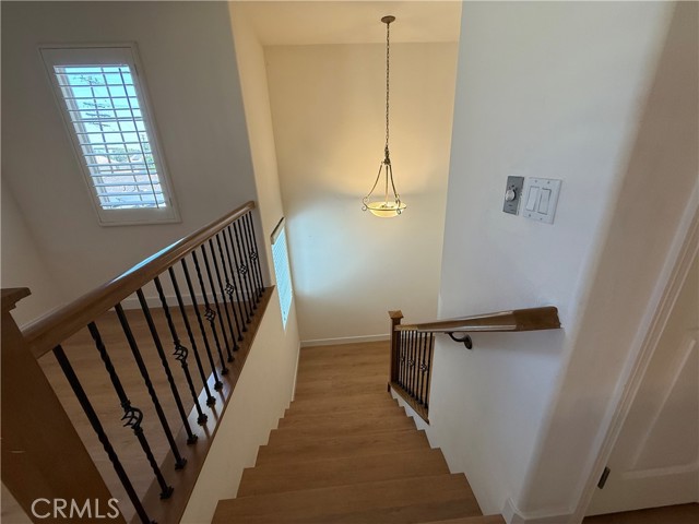 7532 Dashi Place, Canoga Park CA: https://media.crmls.org/medias/eb1ff493-73be-4ef8-9d5f-ef135e930afd.jpg