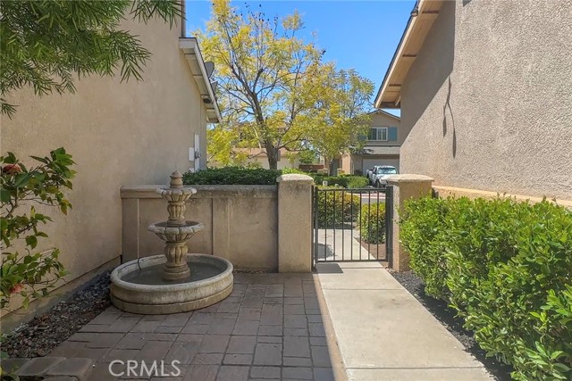 1534 Rowan Gln, Escondido CA: https://media.crmls.org/medias/eb205841-37c6-4476-911d-0198e4a66f7a.jpg