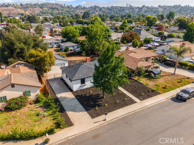 Detail Gallery Image 6 of 42 For 1433 Ashport St, Pomona,  CA 91768 - 3 Beds | 2 Baths