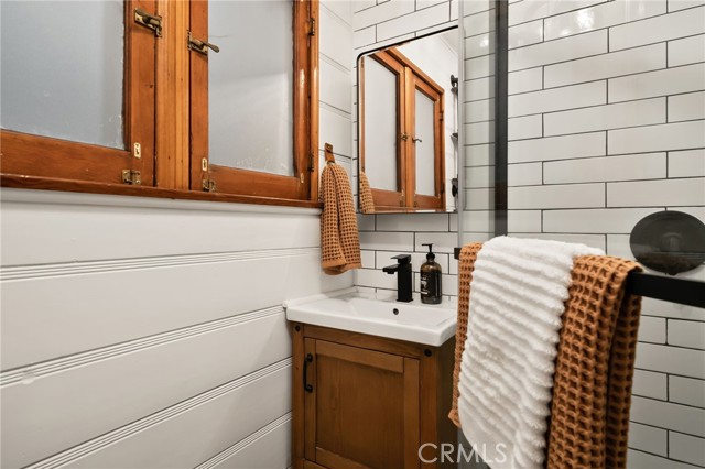 782 W Village, Crestline, CA 92325
