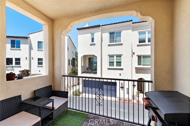 Detail Gallery Image 10 of 25 For 339 Ford Rd, Costa Mesa,  CA 92627 - 2 Beds | 2/1 Baths