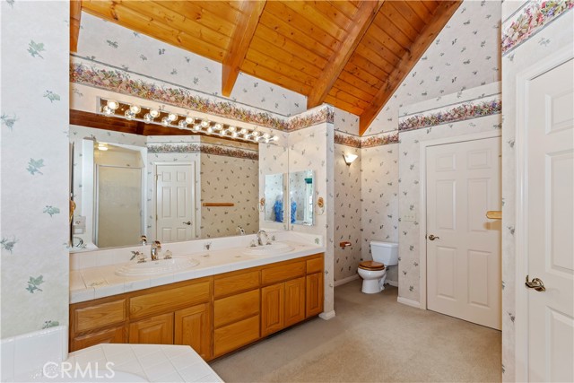 Detail Gallery Image 13 of 20 For 801 Jagerhorn Dr, Lake Arrowhead,  CA 92352 - 3 Beds | 2/1 Baths