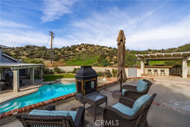 28132 Oak Spring Canyon, Canyon Country CA: https://media.crmls.org/medias/eb2390ac-af53-4392-884e-c3aa8170c321.jpg