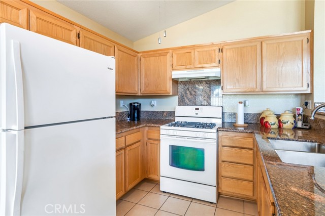 Detail Gallery Image 7 of 21 For 3732 Sonoma Oaks Ave, Perris,  CA 92571 - 3 Beds | 2 Baths