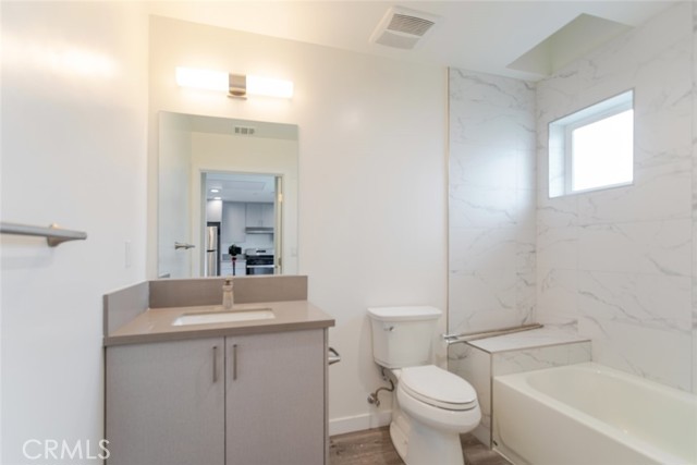 Detail Gallery Image 12 of 36 For 10652 Whipple St, North Hollywood,  CA 91602 - – Beds | – Baths