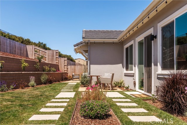 Detail Gallery Image 36 of 41 For 1422 Black Oak Dr, Santa Maria,  CA 93455 - 4 Beds | 3/1 Baths
