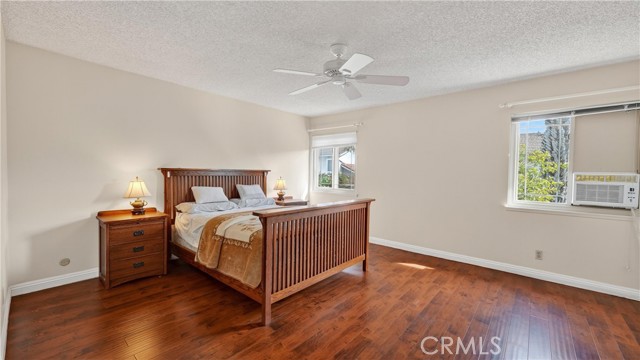 Detail Gallery Image 20 of 32 For 14272 Saarinen Ct, Irvine,  CA 92606 - 4 Beds | 2/1 Baths