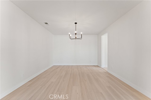 Detail Gallery Image 34 of 41 For 16395 Ridge Field, Riverside,  CA 92503 - 5 Beds | 4 Baths