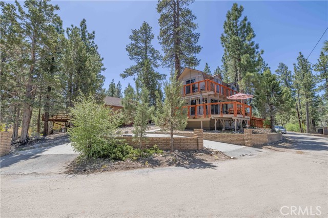 Detail Gallery Image 1 of 29 For 316 Hilltop Ln, Big Bear City,  CA 92314 - 2 Beds | 1 Baths