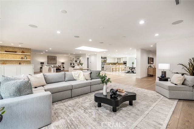 MLS #SR25259816 image #10