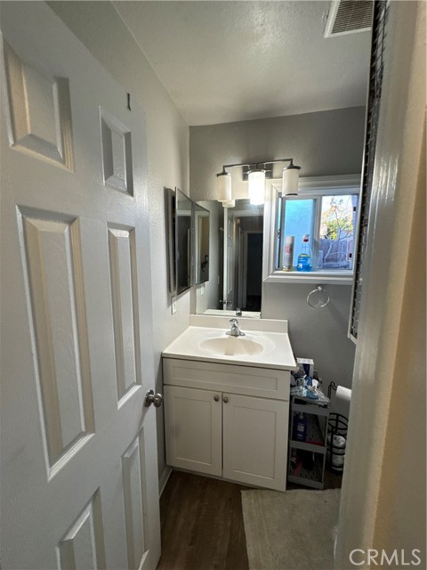 Detail Gallery Image 18 of 23 For 4438 Park, Riverside,  CA 92507 - 4 Beds | 2 Baths