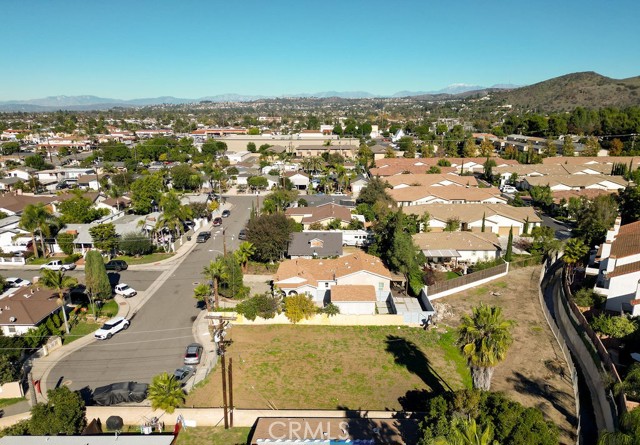 Detail Gallery Image 15 of 18 For 295 S Espanita, Orange,  CA 92869 - – Beds | – Baths