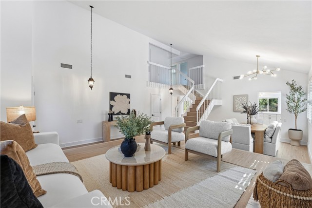 Detail Gallery Image 4 of 42 For 24132 via Santa Clara, Mission Viejo,  CA 92692 - 4 Beds | 2/1 Baths