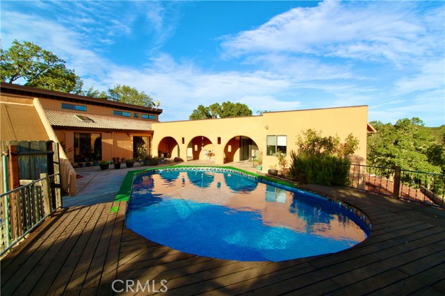 540 Pine Ridge Road, Lakeport CA: https://media.crmls.org/medias/eb27f1c1-e62f-4d62-8f7b-b257e2412bd0.jpg