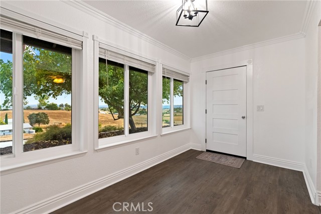 Detail Gallery Image 4 of 57 For 2245 Rancho Lomas Way, San Miguel,  CA 93451 - 3 Beds | 3 Baths