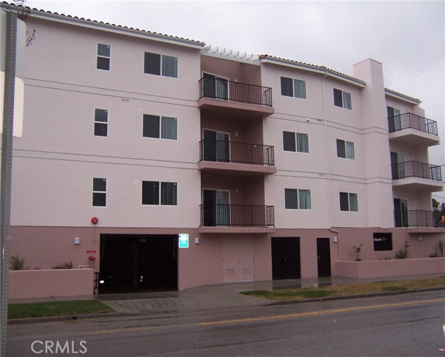 Detail Gallery Image 1 of 9 For 4438 Vista Del Monte Ave #102,  Sherman Oaks,  CA 91403 - 2 Beds | 2 Baths