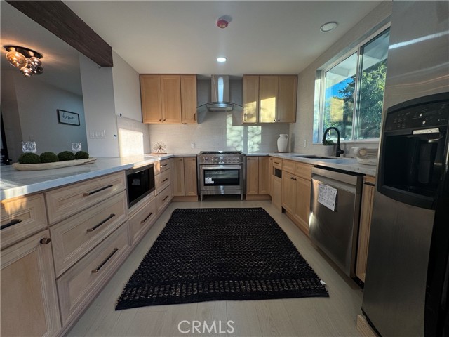 Detail Gallery Image 12 of 18 For 1334 E Mayfair, Orange,  CA 92867 - 3 Beds | 2 Baths