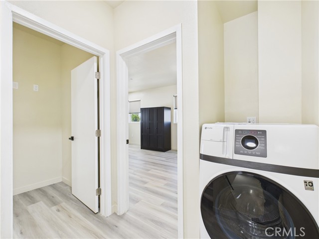 8457 Langdon, North Hills CA: https://media.crmls.org/medias/eb2a7166-e835-4a1f-8583-ed9d87fc4f54.jpg