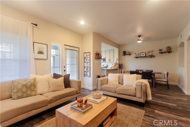 Detail Gallery Image 5 of 19 For 38 via Contento, Rancho Santa Margarita,  CA 92688 - 2 Beds | 2 Baths