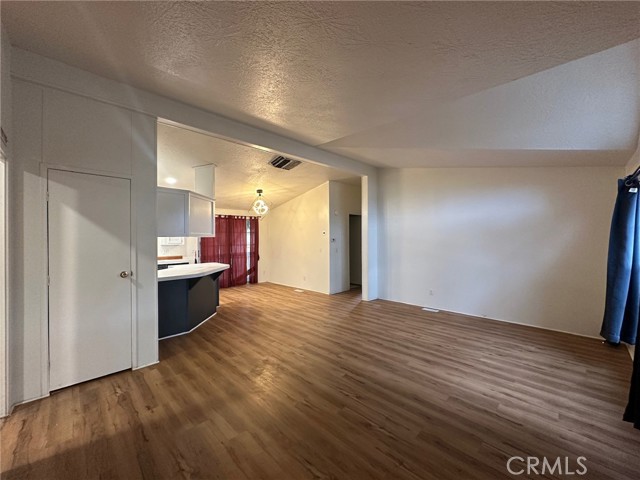 Detail Gallery Image 2 of 22 For 2920 Clark Rd 19k,  Oroville,  CA 95965 - 3 Beds | 2 Baths