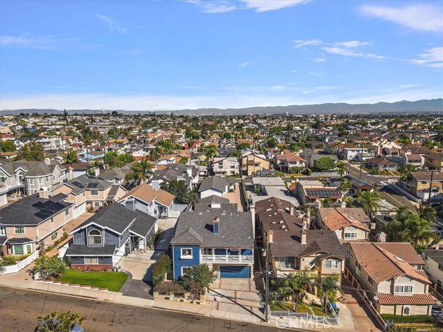 1817 Pullman Lane, Redondo Beach, California 90278, 6 Bedrooms Bedrooms, ,3 BathroomsBathrooms,Residential,Sold,Pullman,SB23183953