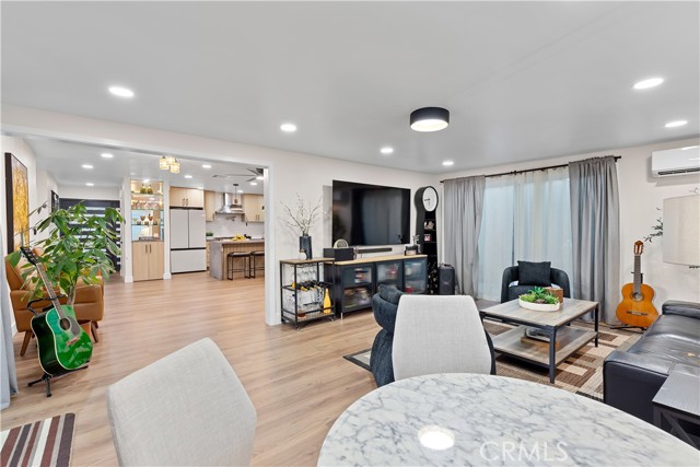 Detail Gallery Image 26 of 53 For 10562 Davit, Orange,  CA 92843 - 4 Beds | 3 Baths