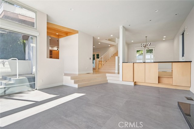 Detail Gallery Image 24 of 75 For 13424 Contour Dr, Sherman Oaks,  CA 91423 - 3 Beds | 4 Baths