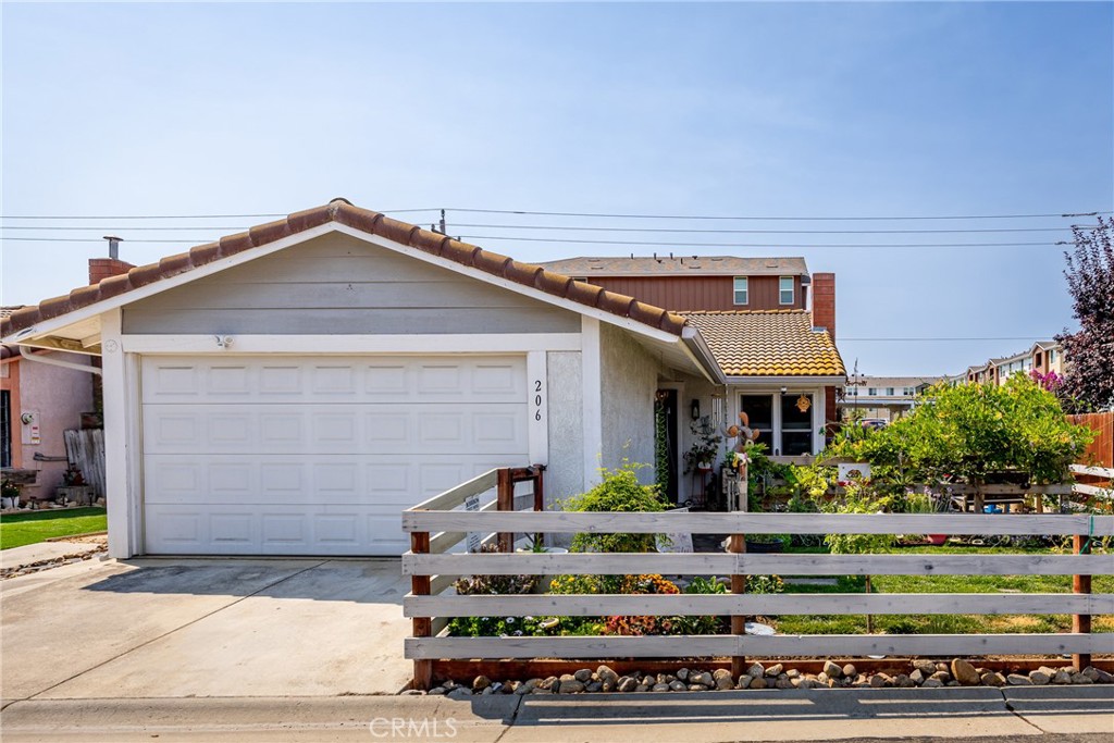 206 Oak Meadow Lane
