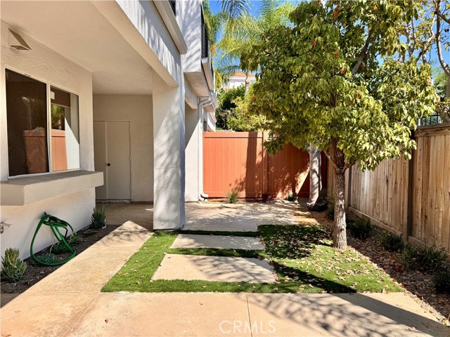 24974 La Pantera, Laguna Niguel CA: https://media.crmls.org/medias/eb2f41d8-fc46-4862-8075-fd0d95806d81.jpg