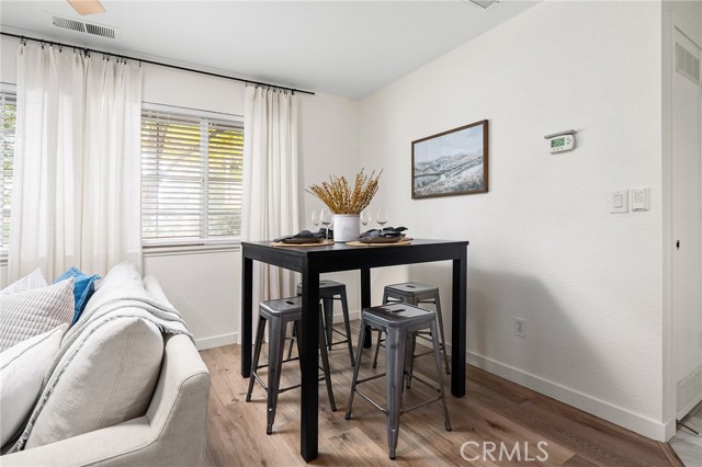 Detail Gallery Image 10 of 30 For 1125 Sheridan Avenue #28,  Chico,  CA 95926 - 1 Beds | 1 Baths