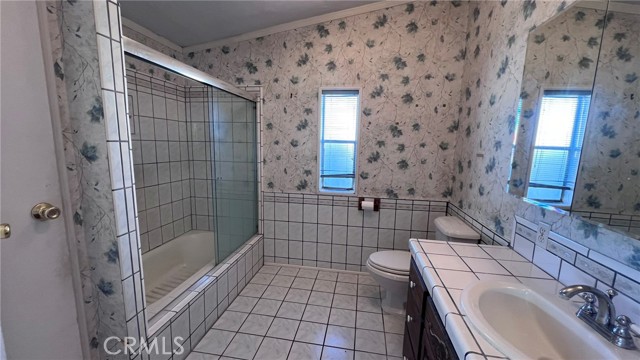 Detail Gallery Image 6 of 18 For 15111 Bushard St #32,  Westminster,  CA 92683 - 2 Beds | 2 Baths