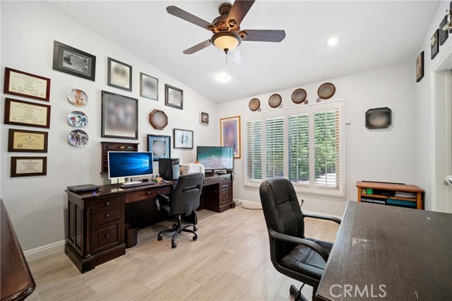 16857 Colven Road, Granada Hills CA: https://media.crmls.org/medias/eb32276e-3792-4034-a5a3-6256b44e3bba.jpg