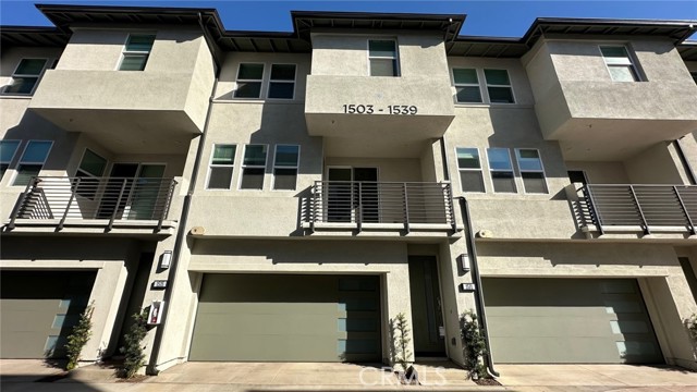 1531 w Cara Drive, Anaheim, California 92805, 2 Bedrooms Bedrooms, ,2 BathroomsBathrooms,Residential Lease,For Rent,1531 w Cara Drive,CROC24235203