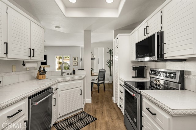 Detail Gallery Image 18 of 26 For 51 Lehigh Aisle, Irvine,  CA 92612 - 2 Beds | 2 Baths