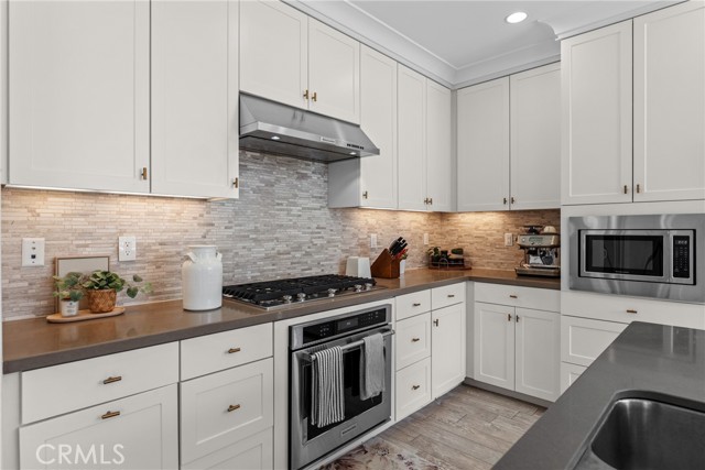 Detail Gallery Image 15 of 42 For 123 Mighty Oak, Irvine,  CA 92602 - 2 Beds | 2/1 Baths