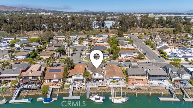 2823 Seahorse Avenue, Ventura CA: https://media.crmls.org/medias/eb3386df-aa02-4be6-98d8-9f203b25703a.jpg
