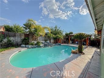 2901 Flint Hills Drive, Bakersfield CA: https://media.crmls.org/medias/eb340cce-338a-4d36-aab4-b0ed111fe2f3.jpg