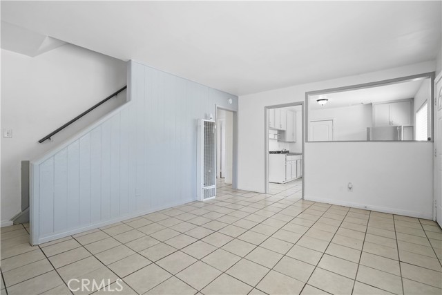 44043 Hoban Avenue, Lancaster CA: https://media.crmls.org/medias/eb34aabd-5c88-4a8e-8c86-59755477d552.jpg