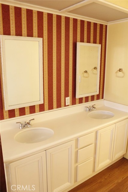 Detail Gallery Image 26 of 42 For 157 Sir Damas Dr, Riverside,  CA 92507 - 2 Beds | 2 Baths