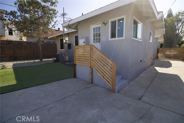 235 E Eldridge, Long Beach CA: https://media.crmls.org/medias/eb371094-84f9-4315-a845-fcc378ddddc1.jpg