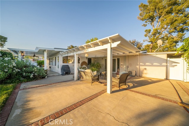 2945 Rockmont Avenue, Claremont, California 91711, 3 Bedrooms Bedrooms, ,1 BathroomBathrooms,Single Family Residence,For Sale,Rockmont,CV24141319