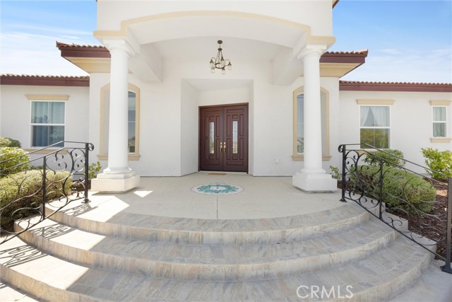 Detail Gallery Image 2 of 27 For 13611 Faringford Ln, Bakersfield,  CA 93311 - 4 Beds | 3 Baths