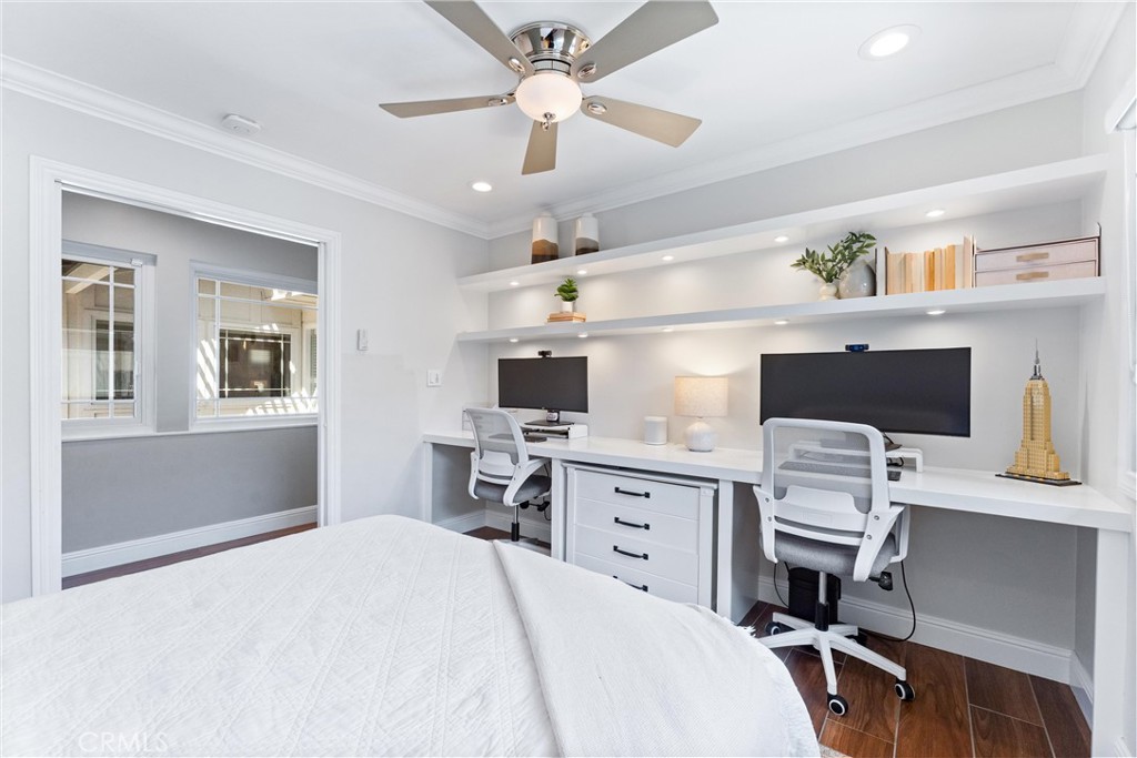 MLS #OC25137424 img 30