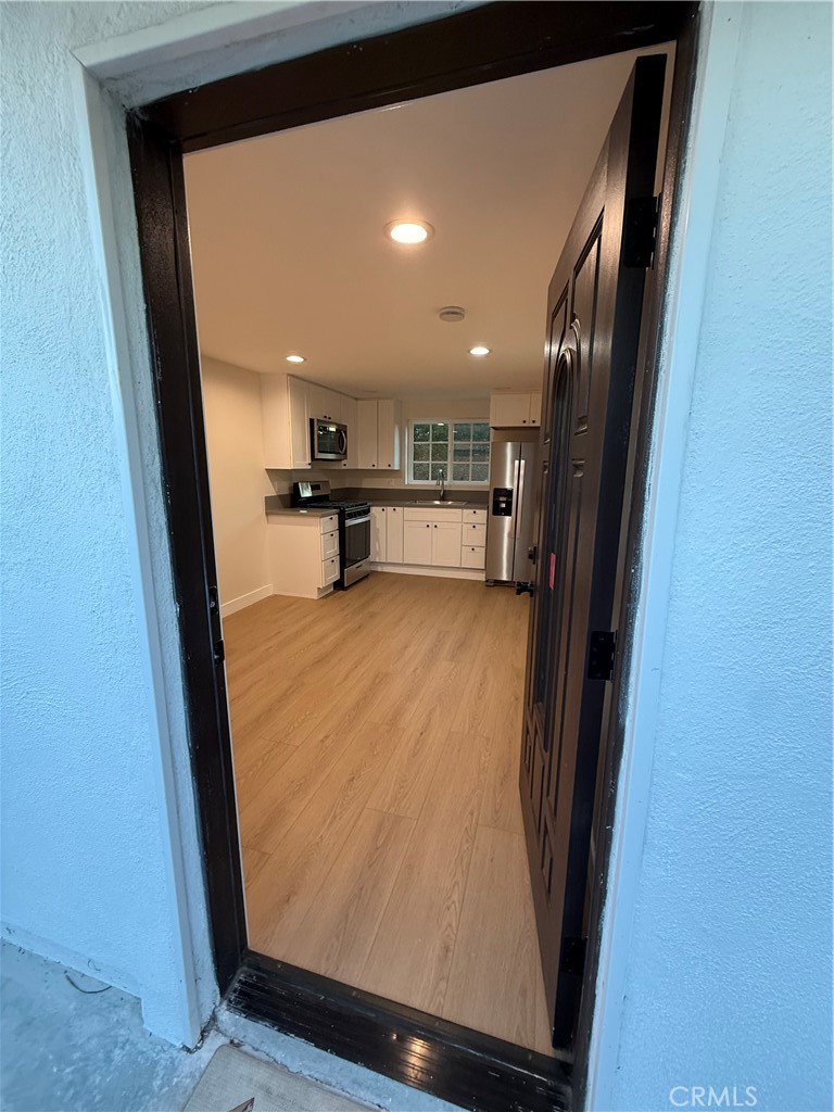 MLS #SR25271359 image #4