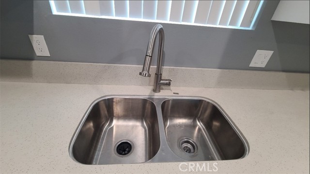 Detail Gallery Image 20 of 23 For 839 E 32nd, Los Angeles,  CA 90011 - 5 Beds | 4 Baths